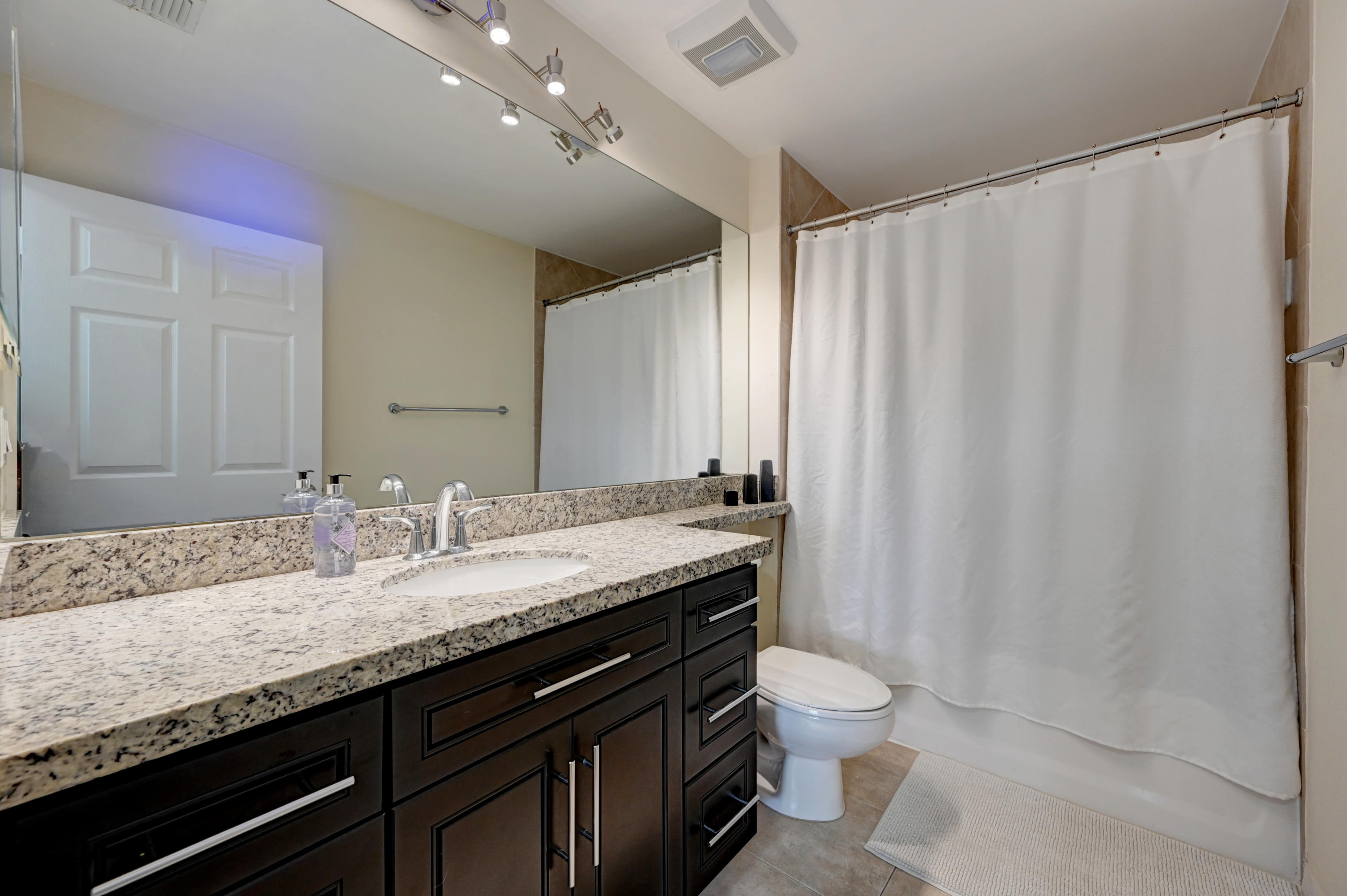 233 South Federal Highway, Unit 419 Boca Raton, FL 33432 - Photo 12 of 46 Master Bath