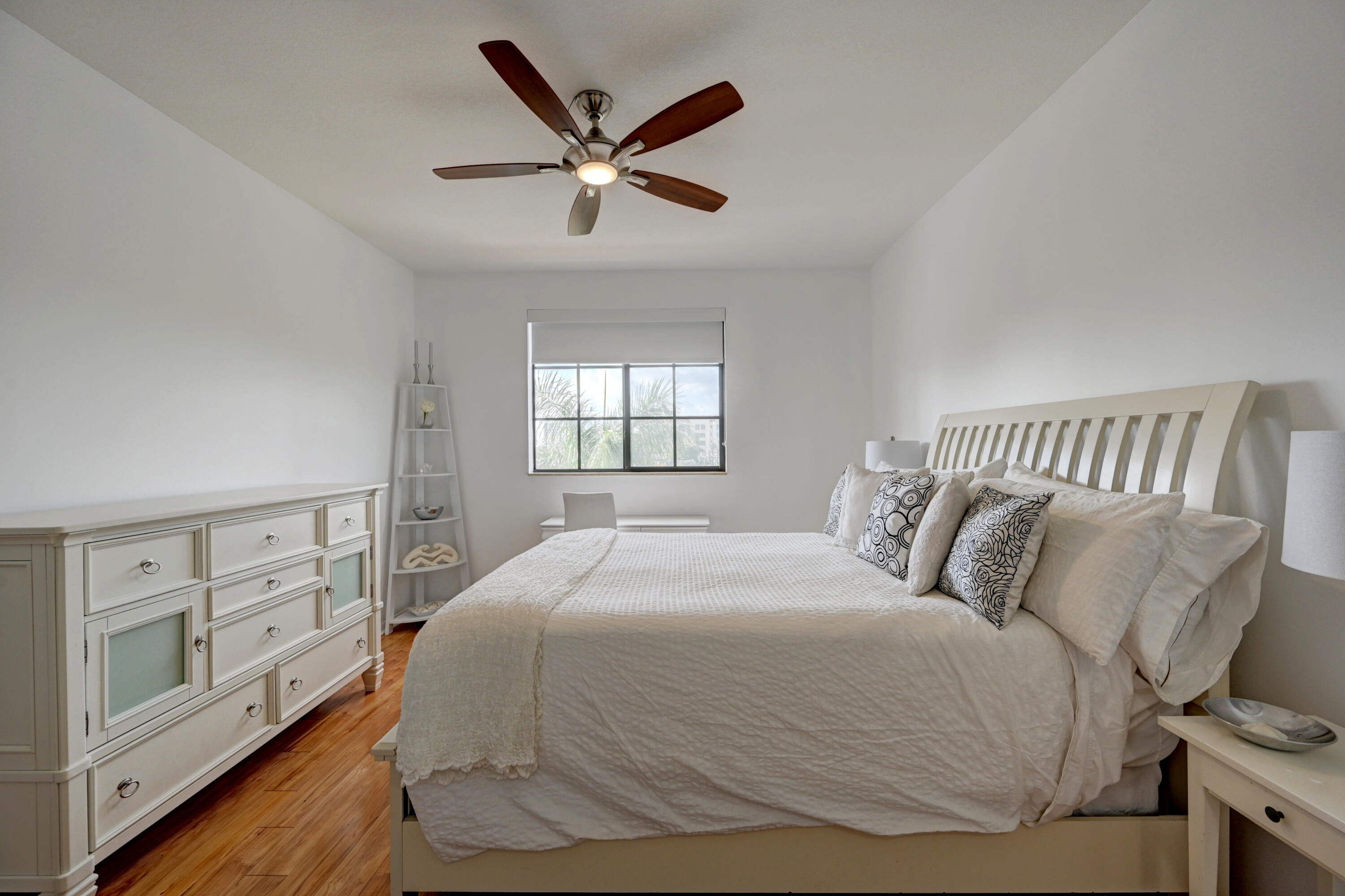 233 South Federal Highway, Unit 419 Boca Raton, FL 33432 - Photo 13 of 46 Master Bedroom