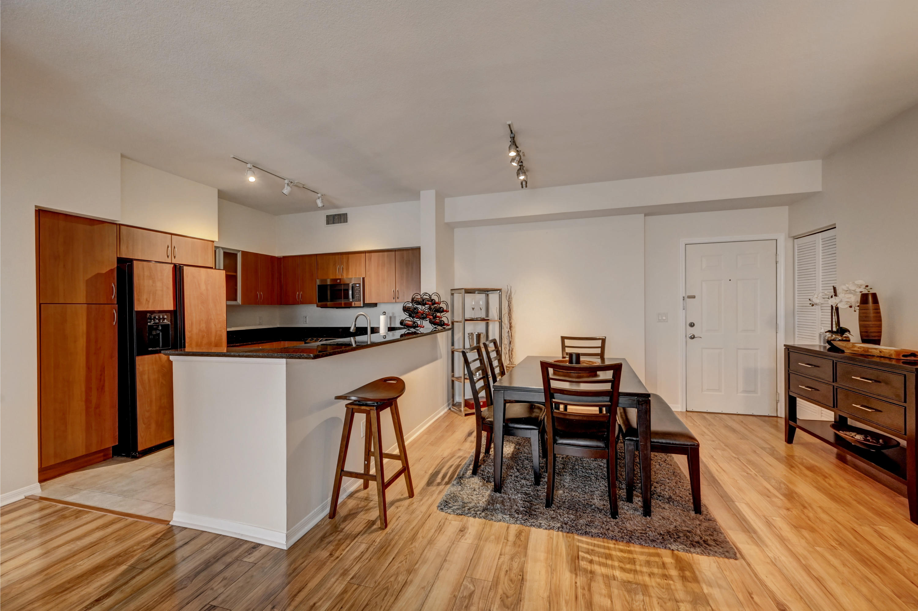 233 South Federal Highway, Unit 419 Boca Raton, FL 33432 - Photo 17 of 46 Open Kitchen