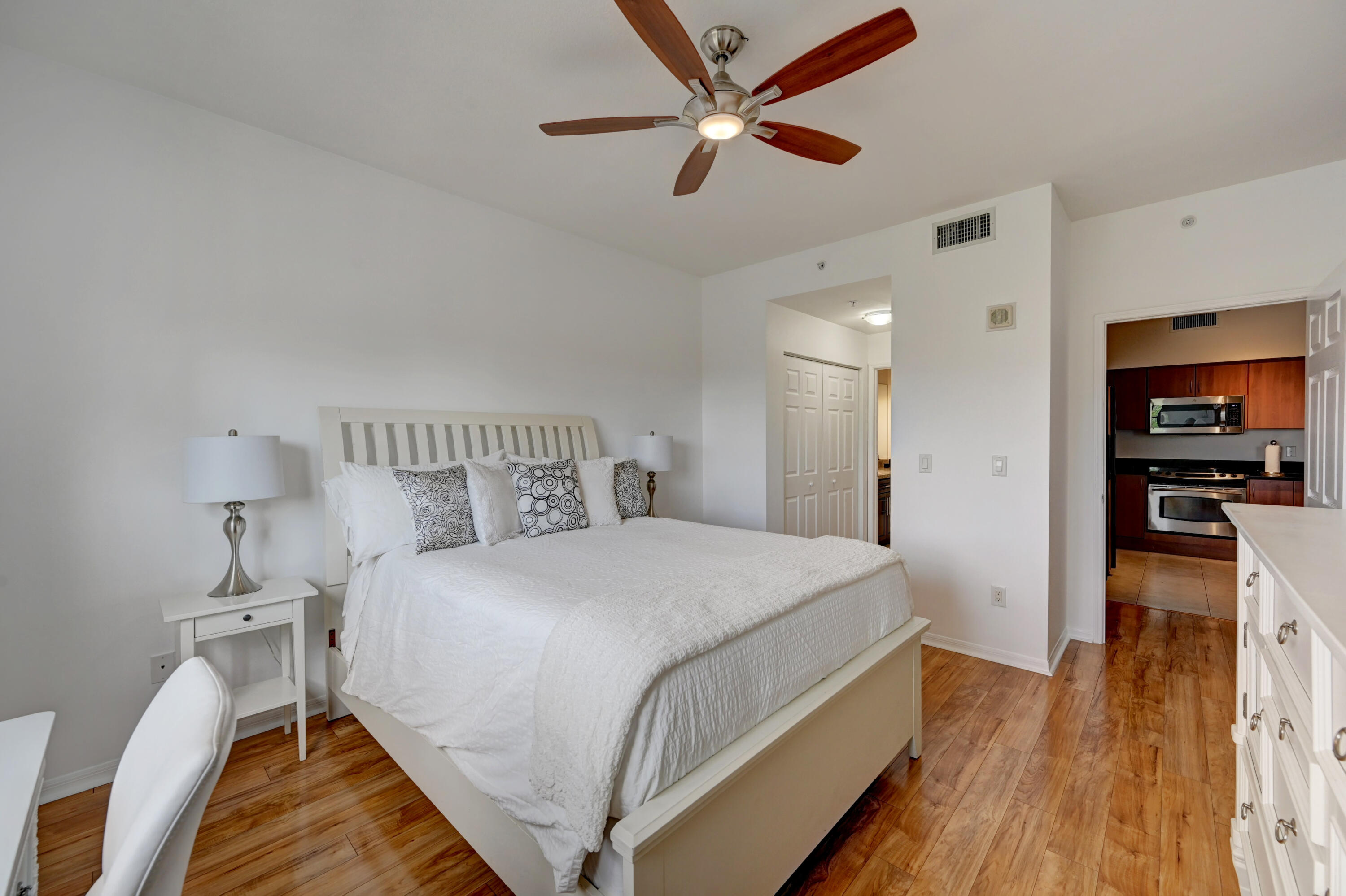 233 South Federal Highway, Unit 419 Boca Raton, FL 33432 - Photo 10 of 46 Master Bedroom