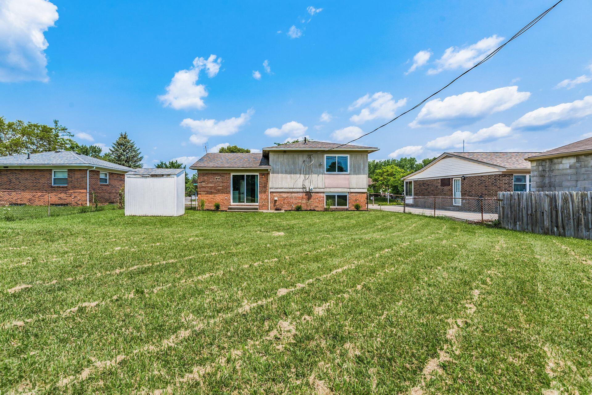 2965 Rivercliff Road Columbus, OH 43223 - Photo 3 of 24 Gallery Image 3
