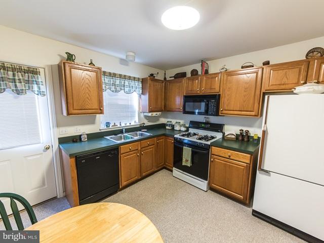 2534 Brady Road York, PA 17404 - Photo 8 of 23 Gallery Image 8