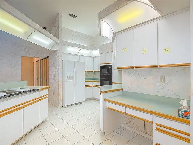 $369,000 | 13153 Coronado Drive, Spring Hill, FL 34609