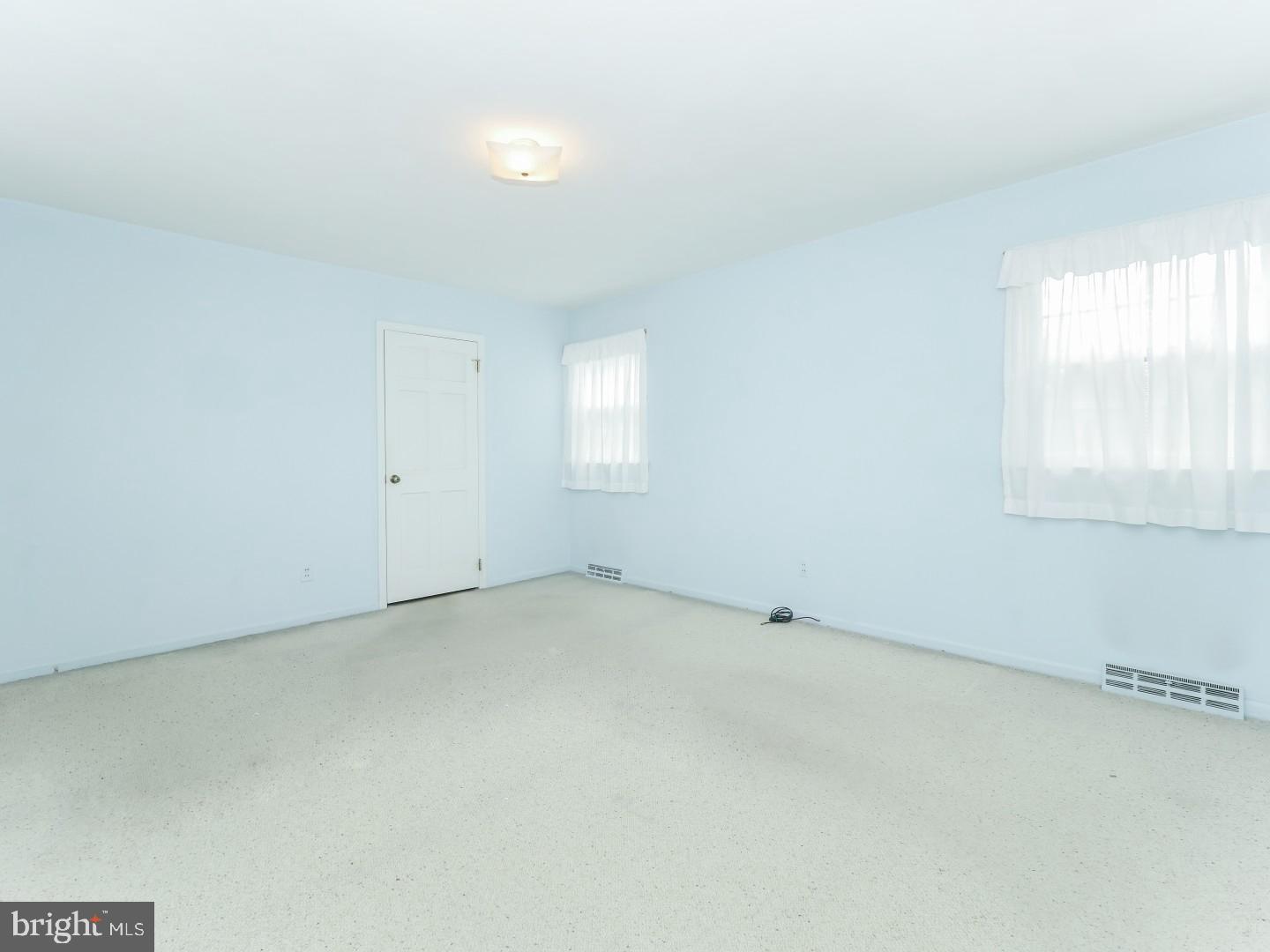 641 Kings Road Yardley, PA 19067 - Photo 15 of 23 Gallery Image 15