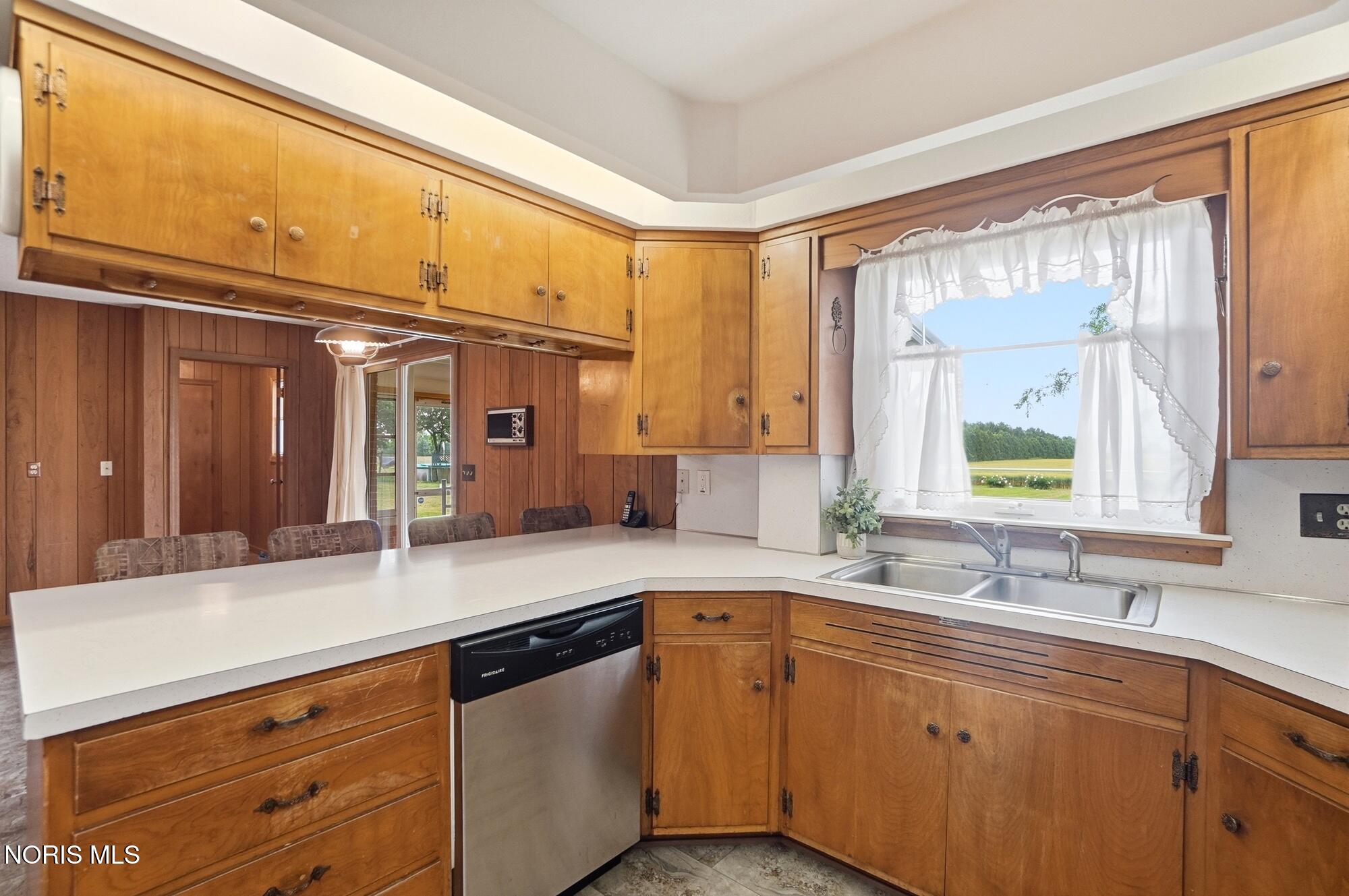 13807 Frankfort Road Swanton, OH 43558 - Photo 21 of 54 Gallery Image 21