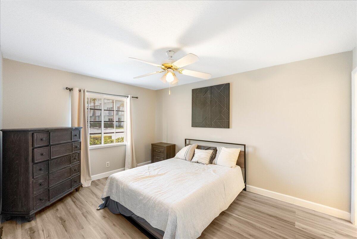 950 South Kanner Highway, Unit E4 Stuart, FL 34994 - Photo 11 of 33 09-DSC6489