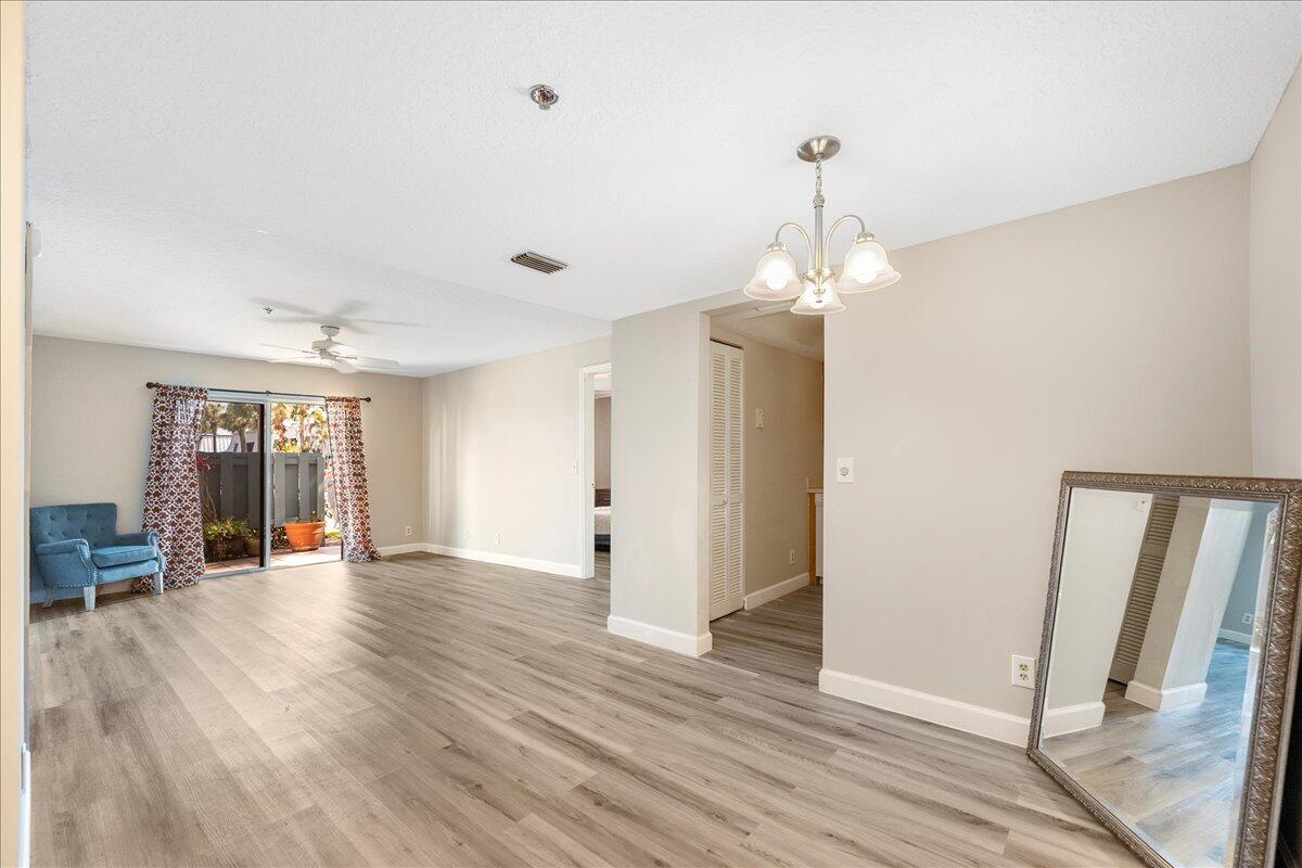 950 South Kanner Highway, Unit E4 Stuart, FL 34994 - Photo 5 of 33 03-DSC6518