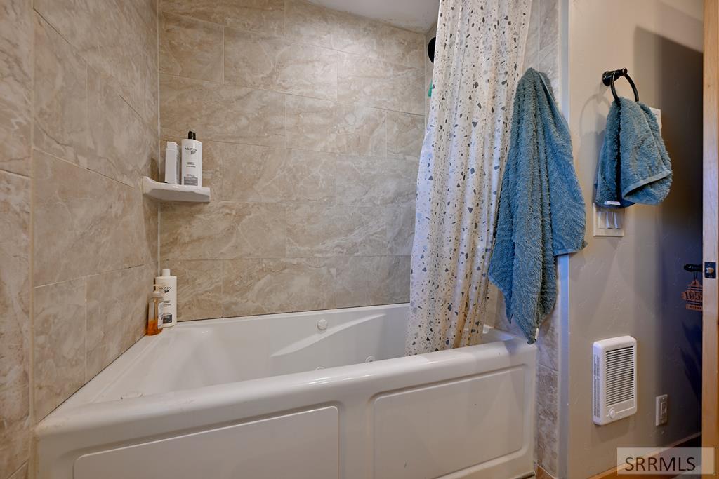 7243 Ards Road Tetonia, ID 83452 - Photo 23 of 37 Bathroom 1