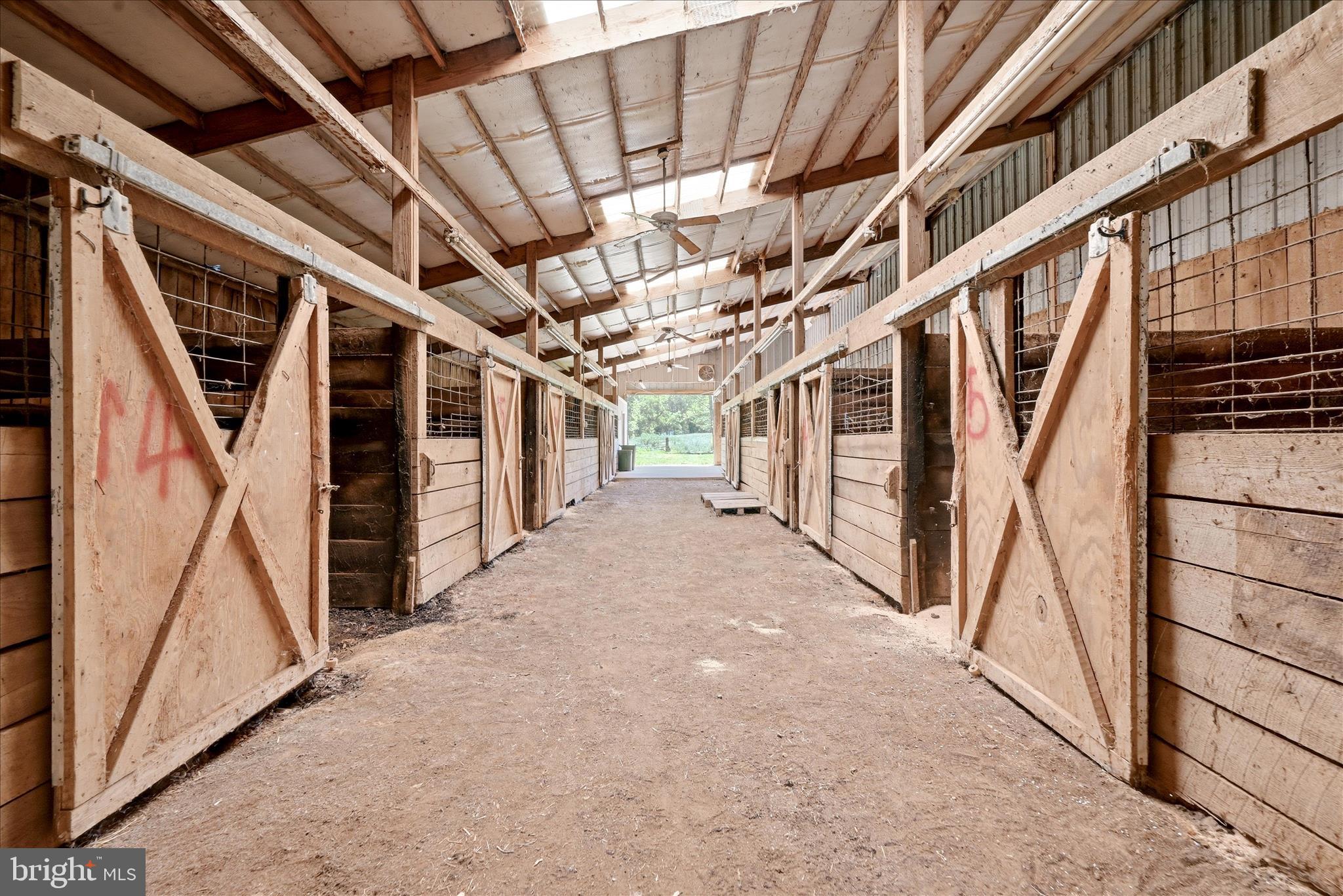 1381 Leetown Road Summit Point, WV 25446 - Photo 65 of 99 Includes a foaling stall
