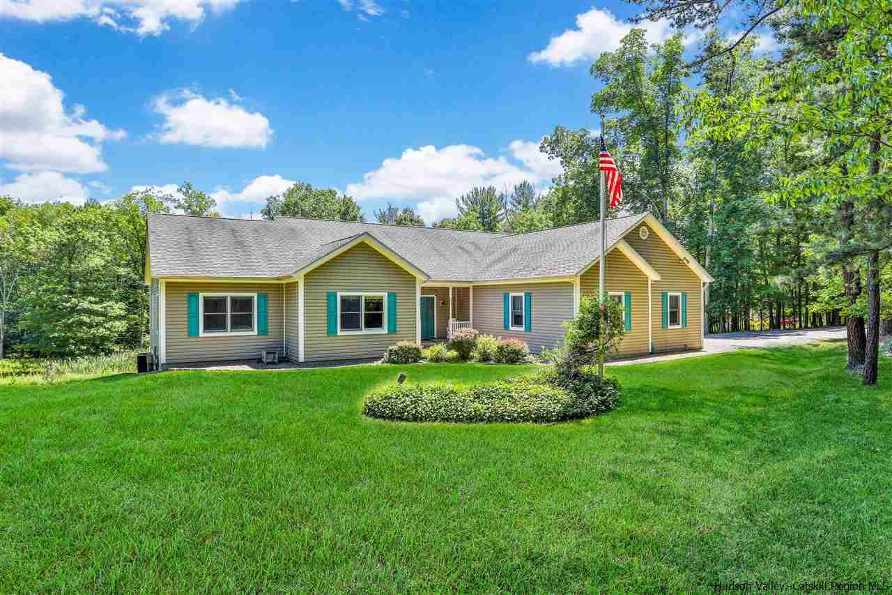 76 Climbing Ridge Road New Paltz, NY 12561 - Photo 2 of 35 Photo 2