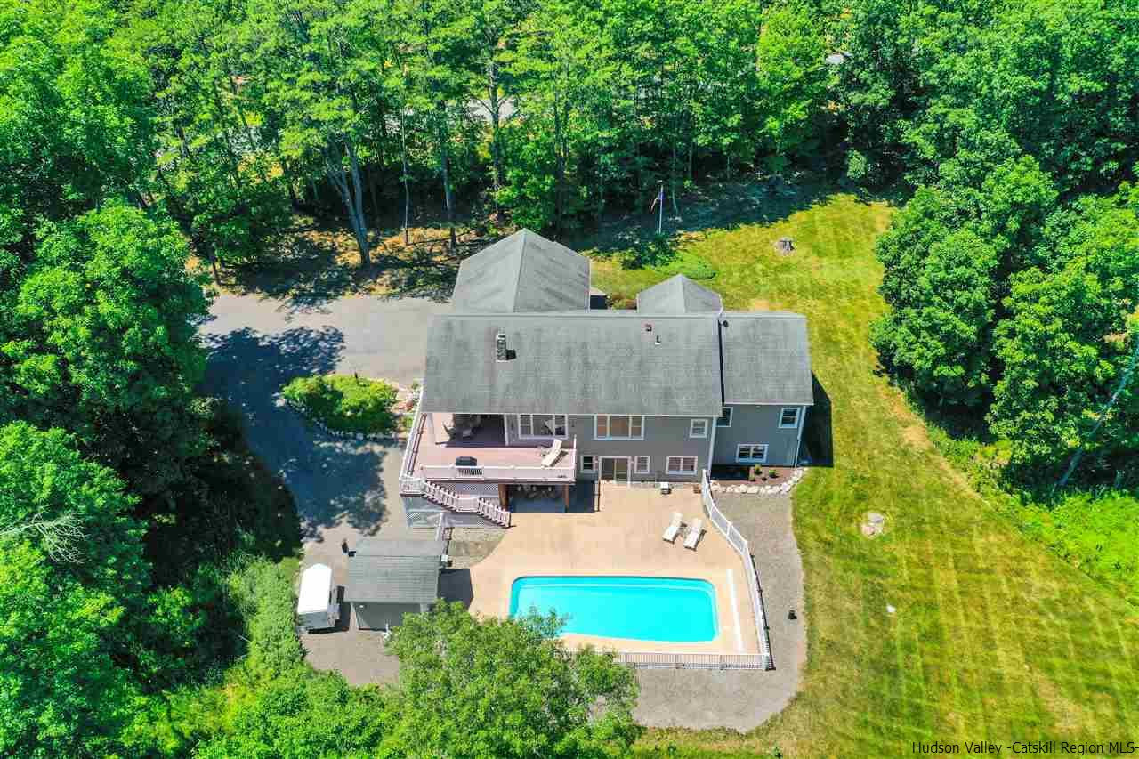 76 Climbing Ridge Road New Paltz, NY 12561 - Photo 4 of 35 Photo 4
