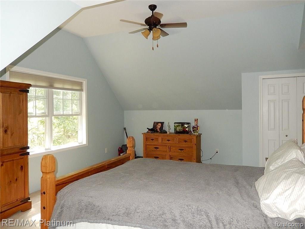 10183 Hartland Road Fenton, MI 48430 - Photo 49 of 83 49.JPG