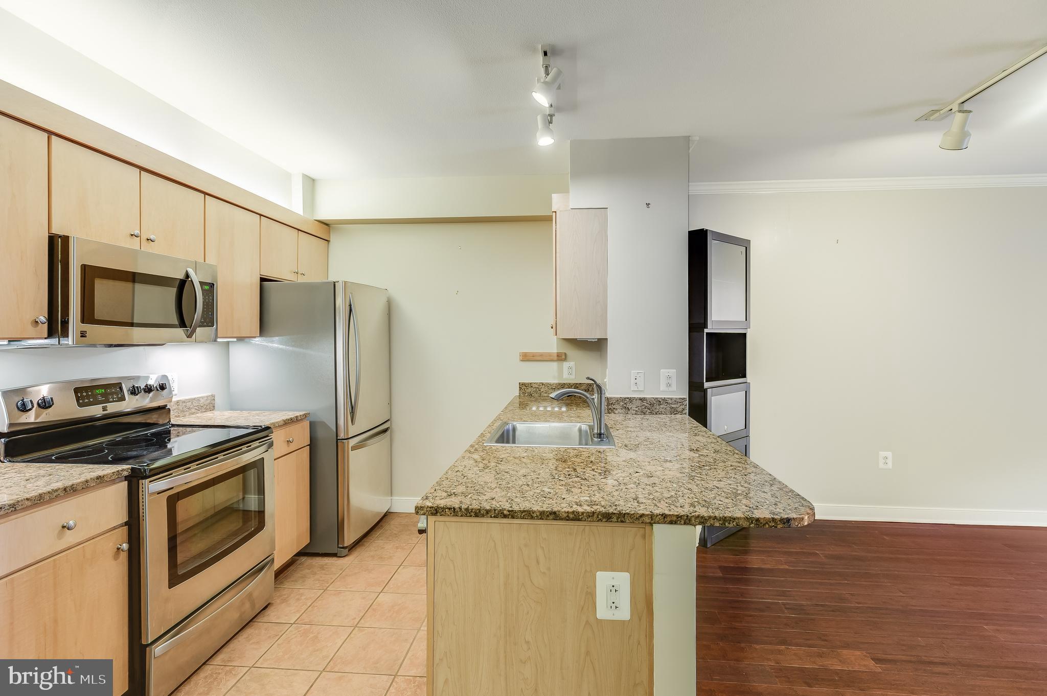 616 E Street Northwest, Unit 1219 Washington, DC 20004 - Photo 7 of 70