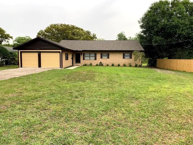 $2,650 | 201 South Triplet Lake Drive, Casselberry, FL 32707