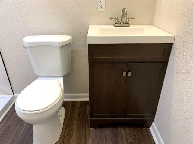 $2,650 | 201 South Triplet Lake Drive, Casselberry, FL 32707