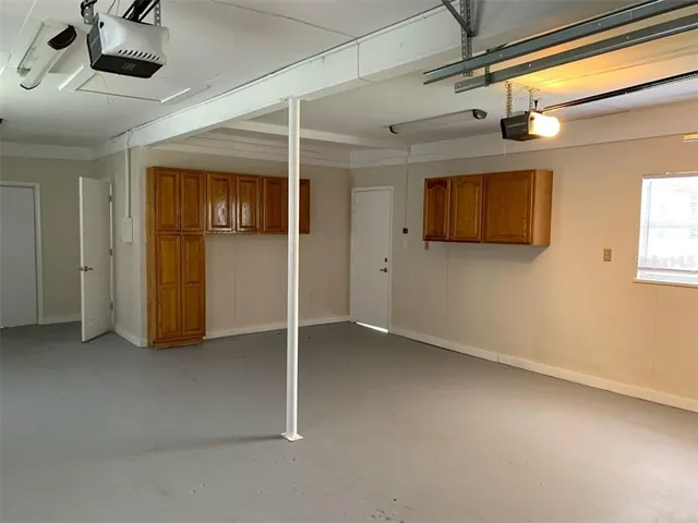 $2,650 | 201 South Triplet Lake Drive, Casselberry, FL 32707