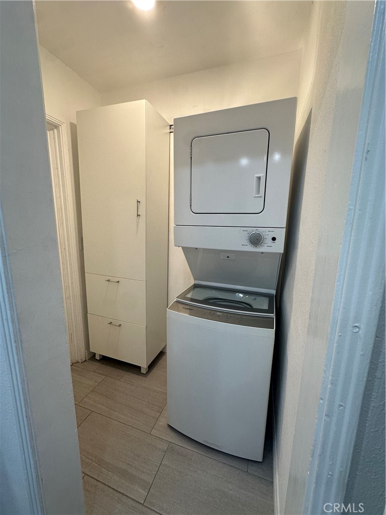 435 North Basque Avenue Fullerton, CA 92833 - Photo 4 of 12