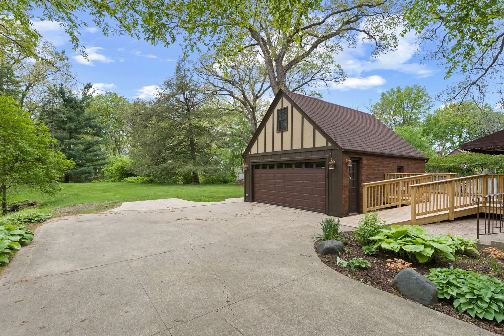 2405 27th Street Moline, IL 61265 - Photo 37 of 51