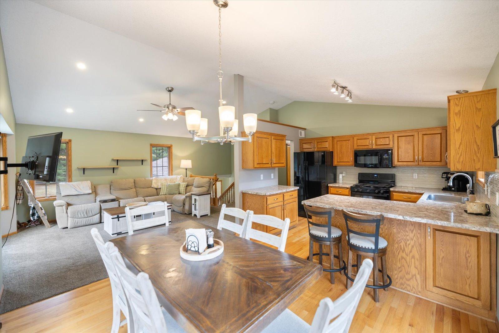 4754 358th Street North Branch, MN 55056 - Photo 10 of 37