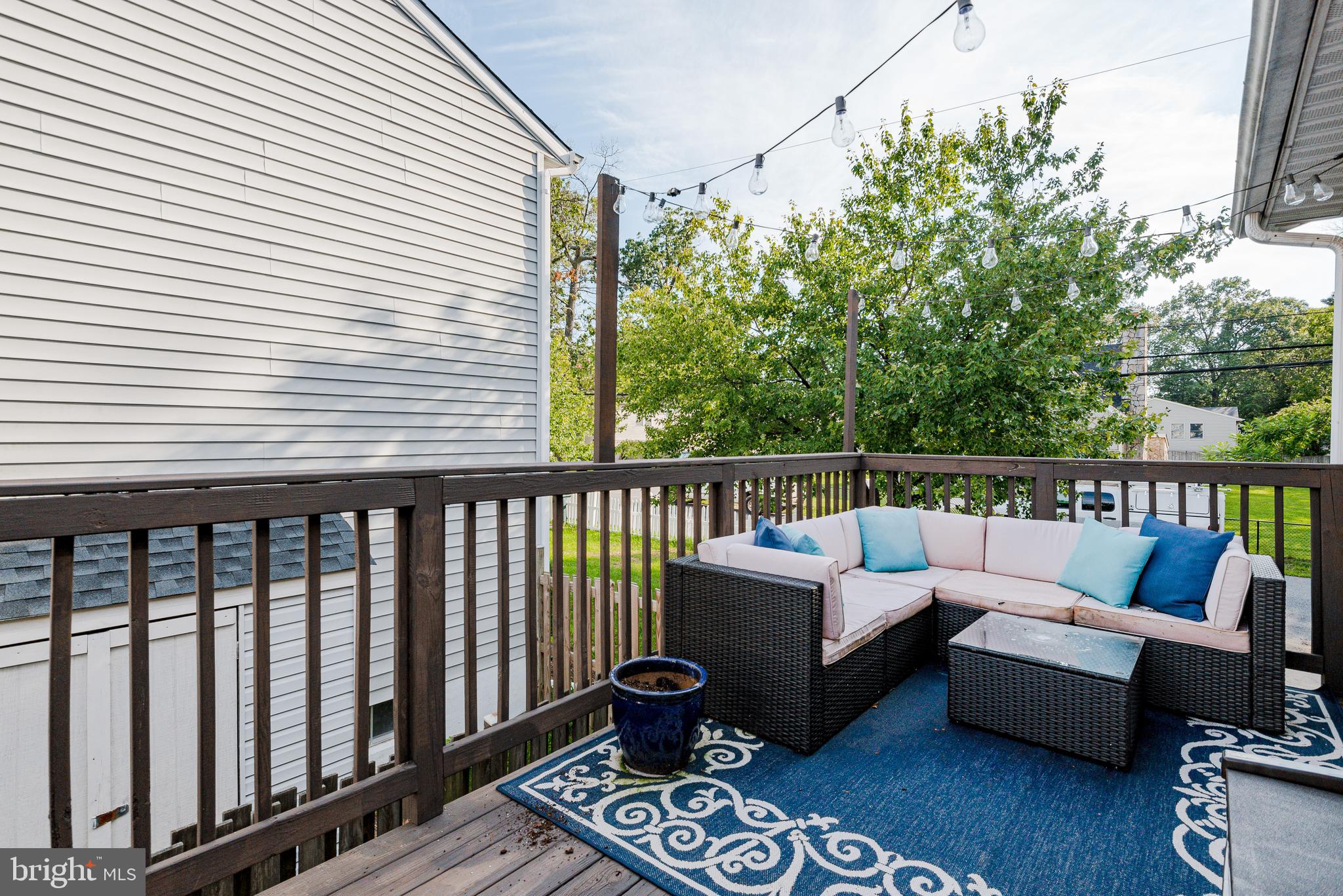 7827 East Shore Road Pasadena, MD 21122 - Photo 32 of 36 DECK HOLDS LAARGE PATIO SET