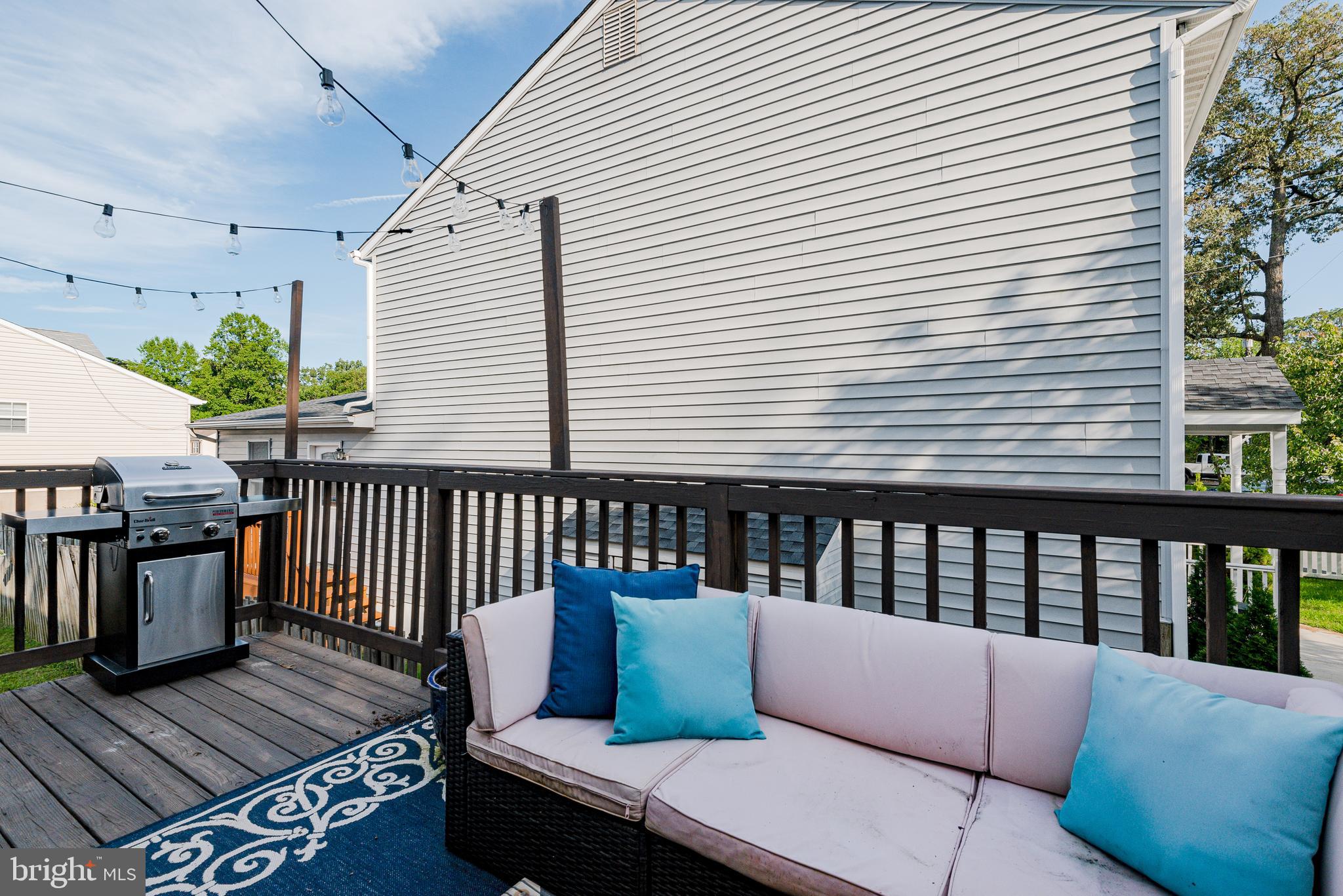7827 East Shore Road Pasadena, MD 21122 - Photo 33 of 36 ROOM FOR A GRILL