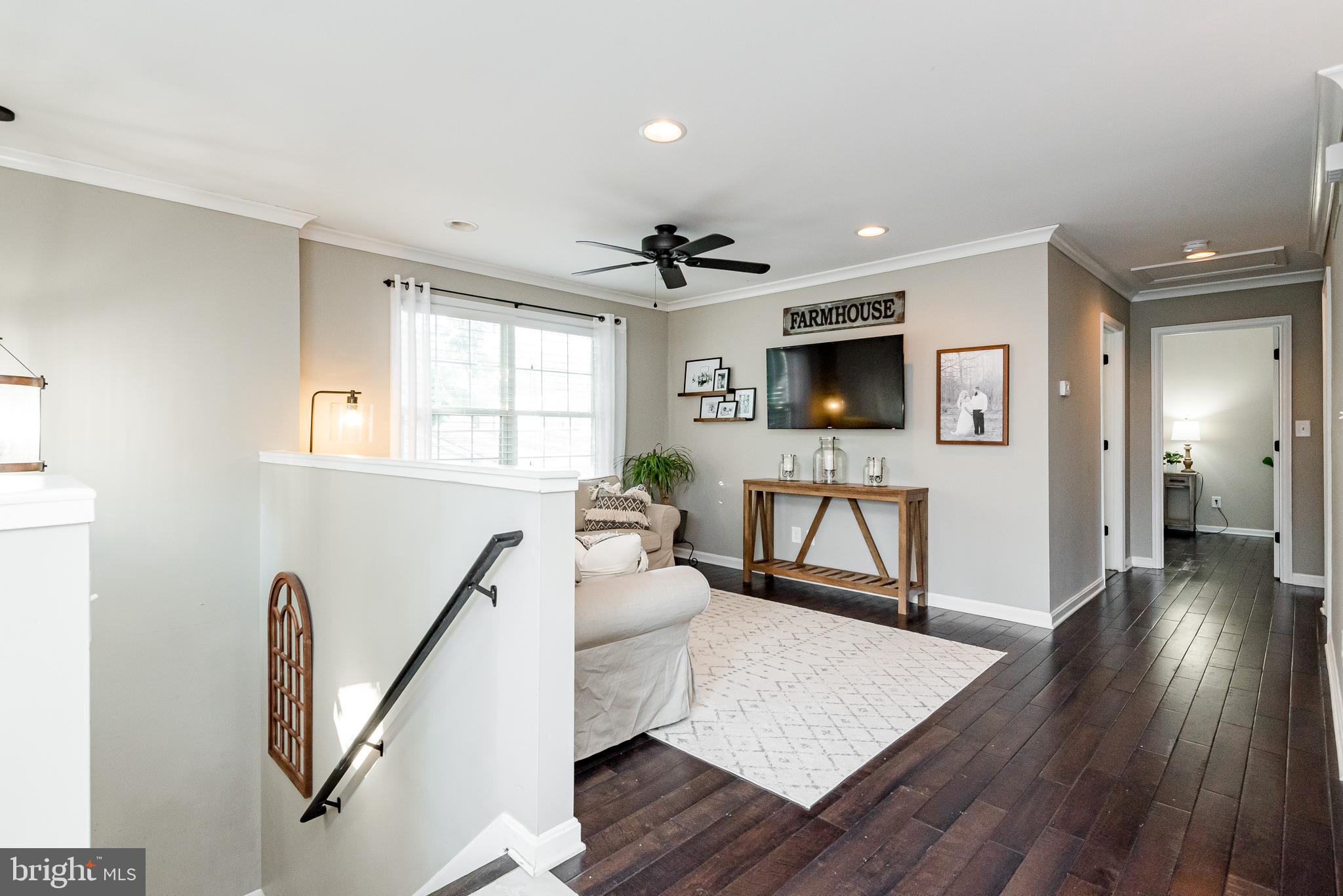 7827 East Shore Road Pasadena, MD 21122 - Photo 6 of 36 WOOD FLOORS
