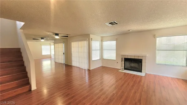 $1,950 | 9516 Wooden Pier Way, Las Vegas, NV 89117