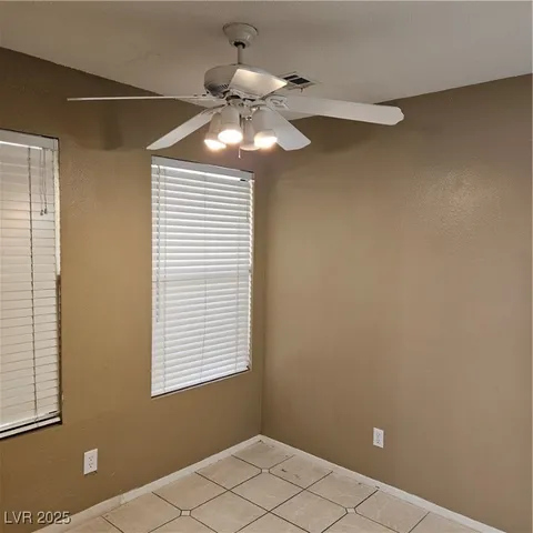 $1,910 | 9516 Wooden Pier Way, Las Vegas, NV 89117