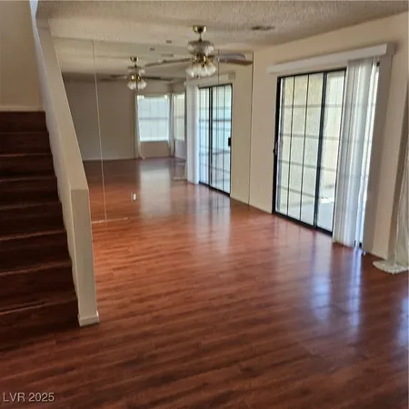 $1,950 | 9516 Wooden Pier Way, Las Vegas, NV 89117