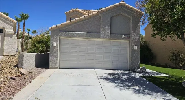 $1,910 | 9516 Wooden Pier Way, Las Vegas, NV 89117