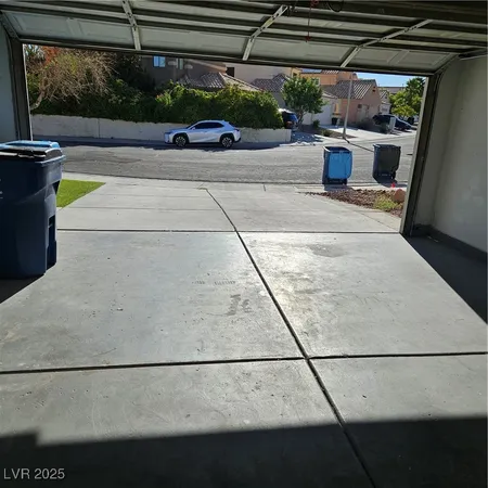 $1,950 | 9516 Wooden Pier Way, Las Vegas, NV 89117