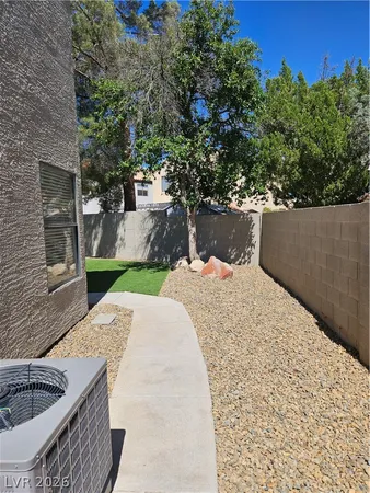 $1,950 | 9516 Wooden Pier Way, Las Vegas, NV 89117