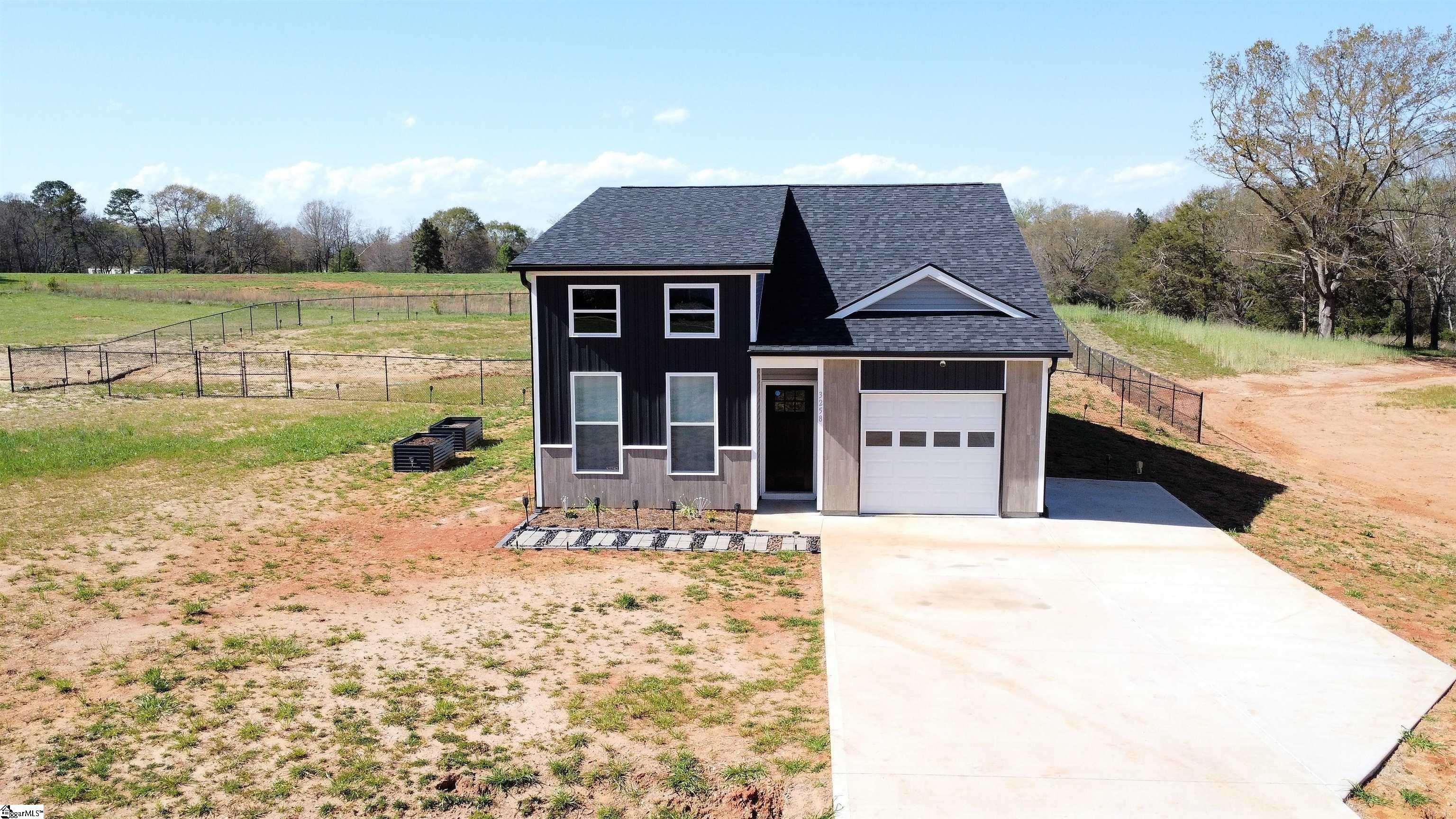 3258 Henry Cash Road Chesnee, SC 29323 - Photo 1 of 27