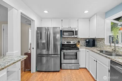 $1,115,000 | 12610 Southeast 73rd Place, Newcastle, WA 98056