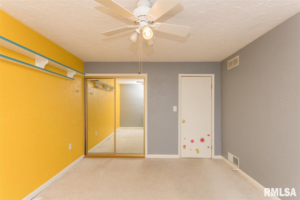 3940 South Autumn Drive Mapleton, IL 61547 - Photo 16 of 36