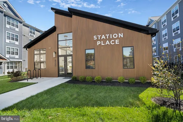 $2,540 | 400 East Oak Avenue, Unit 3302, Lawnside, NJ 08045