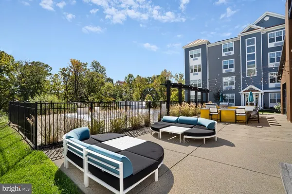 $2,540 | 400 East Oak Avenue, Unit 3302, Lawnside, NJ 08045