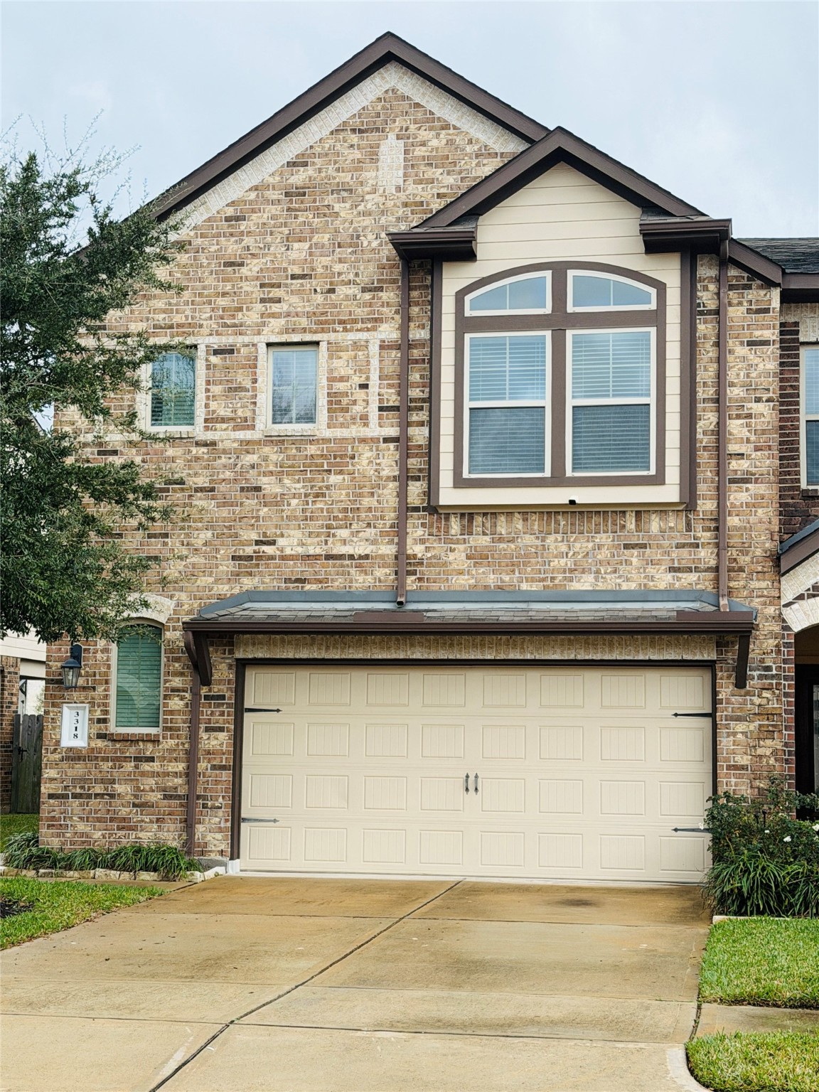 3318 Rainflower Springs Lane Rosenberg, TX 77471 - Photo 2 of 19 a front view of a house