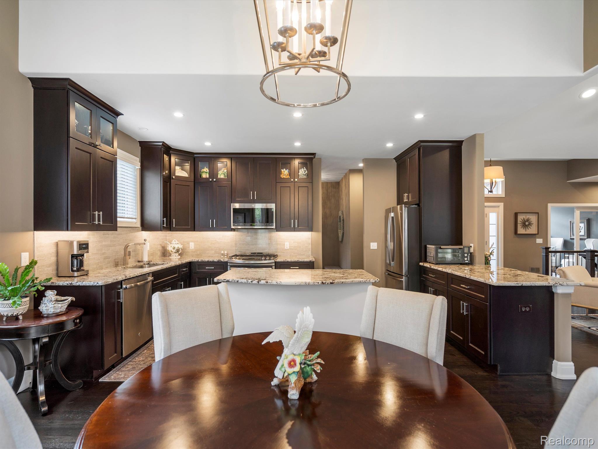 1199 Bloomer Road Rochester, MI 48307 - Photo 7 of 35 Gallery Image 7