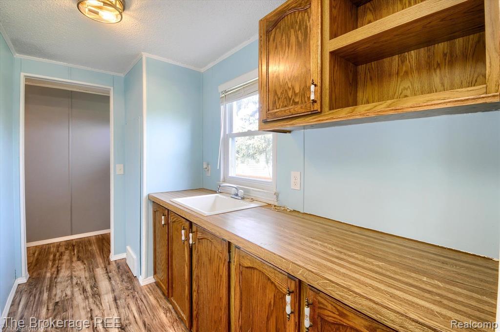 13263 Linden Road Linden, MI 48451 - Photo 28 of 37 Gallery Image 28