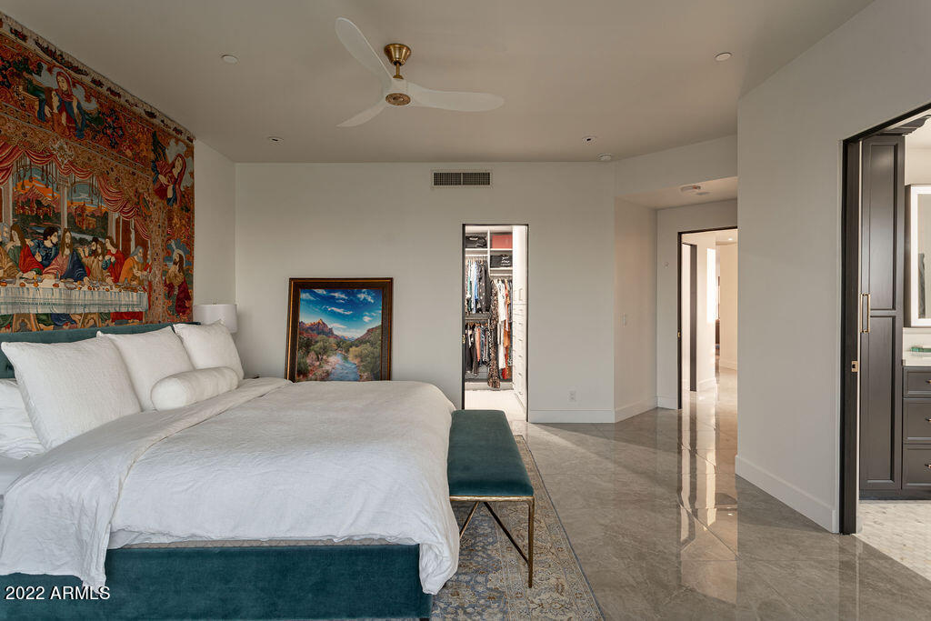 1040 East Osborn Road, Unit 804 Phoenix, AZ 85014 - Photo 17 of 27 AustinLaRuePhotography(15of27)