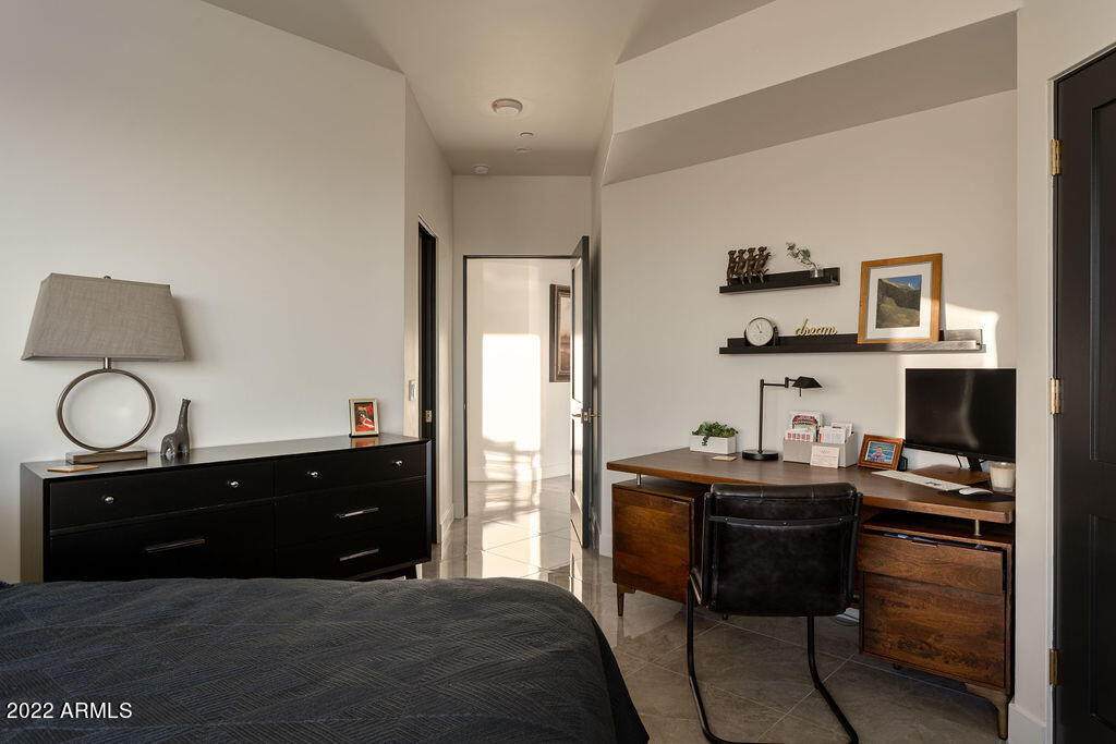 1040 East Osborn Road, Unit 804 Phoenix, AZ 85014 - Photo 20 of 27 AustinLaRuePhotography(10of27)
