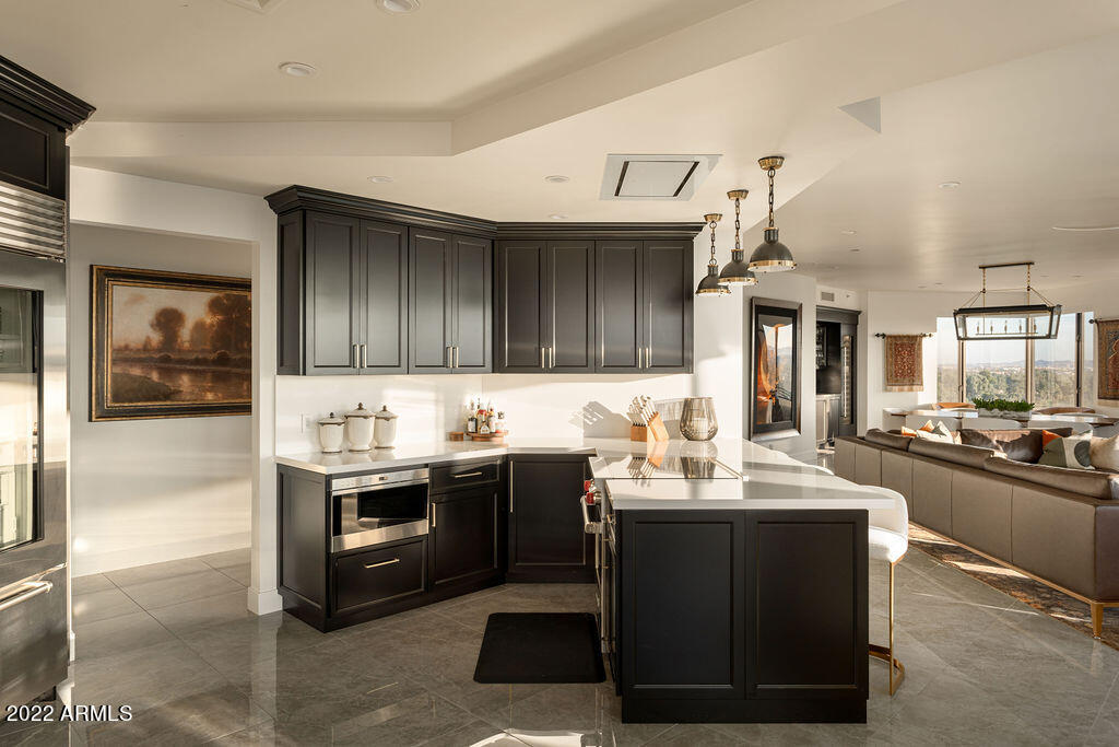 1040 East Osborn Road, Unit 804 Phoenix, AZ 85014 - Photo 10 of 27 AustinLaRuePhotography(6of27)