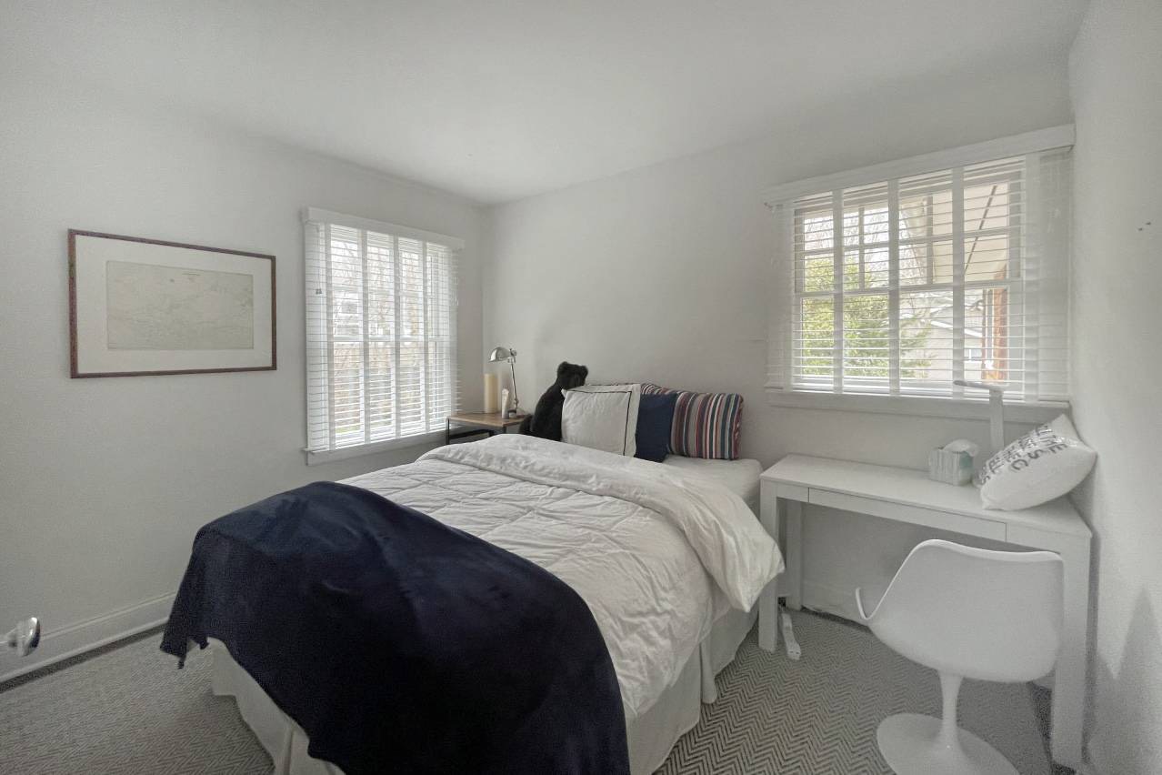 475 7 Ponds Towd Road Water Mill, NY 11976 - Photo 15 of 18 a bedroom with a bed and window