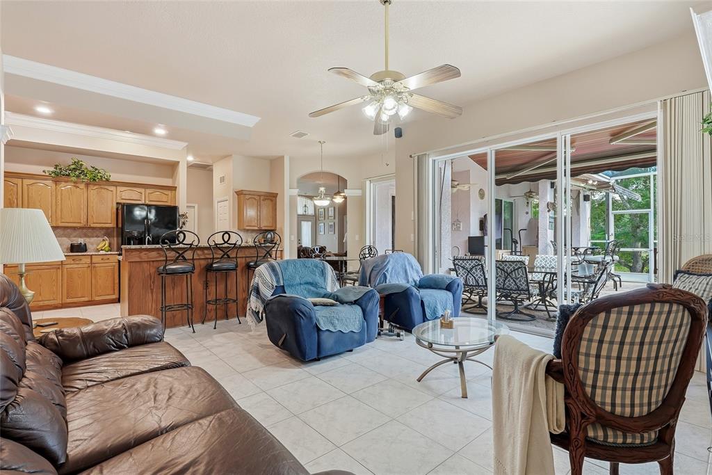 8206 Nightingale Road Weeki Wachee, FL 34613 - Photo 15 of 45 Gallery Image 15