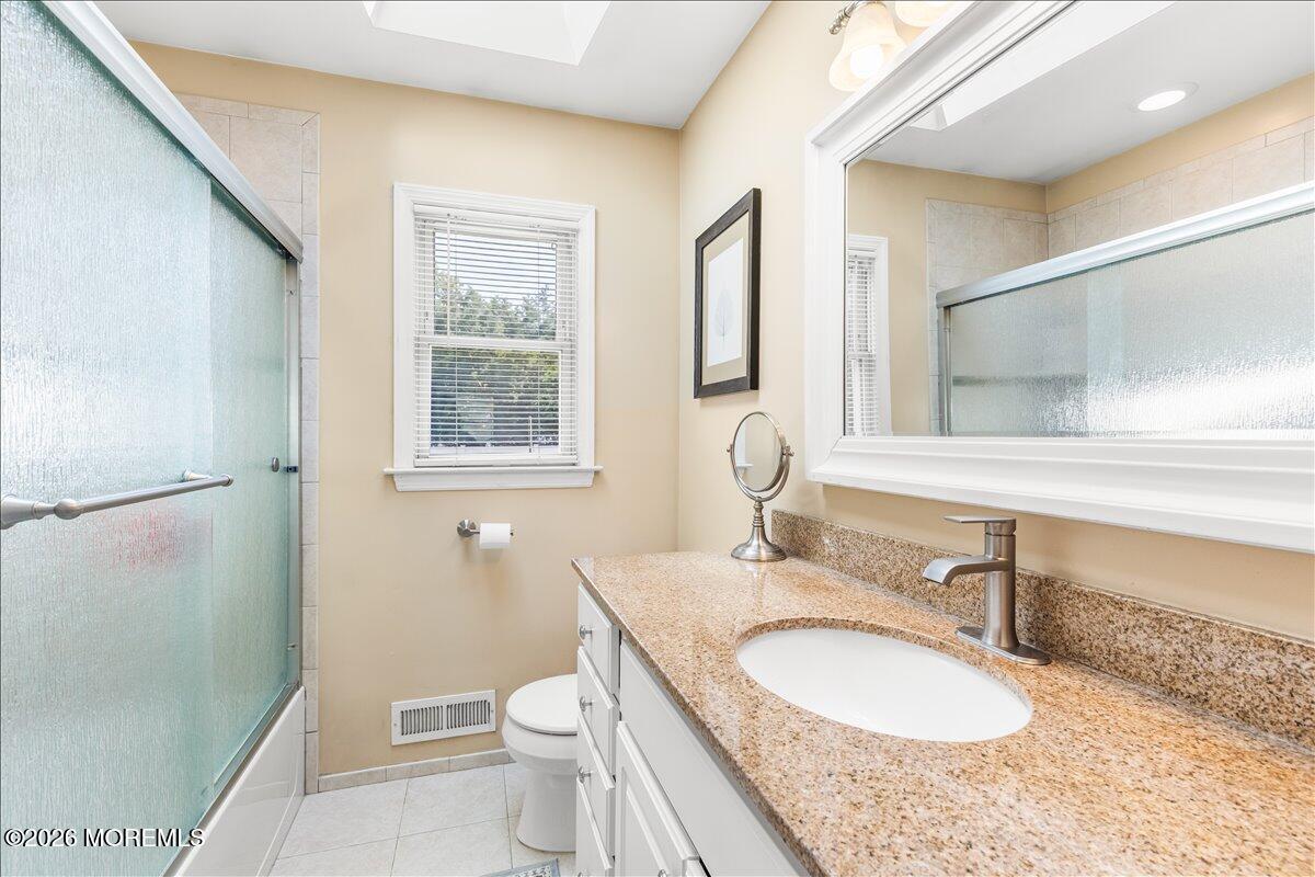 201 Green Tree Road Brick, NJ 08724 - Photo 16 of 36 16-Bathroom