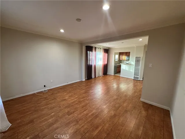 $2,295 | 661 Ivy Street, Glendale, CA 91204