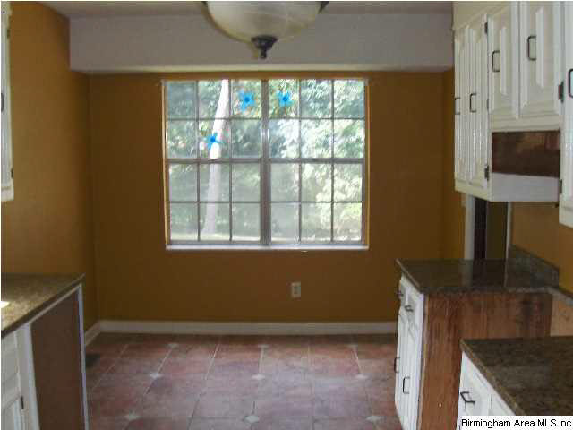 2904 Carleton Road Birmingham, AL 35215 - Photo 4 of 22