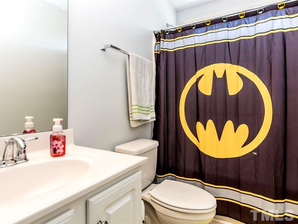 307 Green Pasture Road Mebane, NC 27302 - Photo 18 of 23 Hall Bathroom