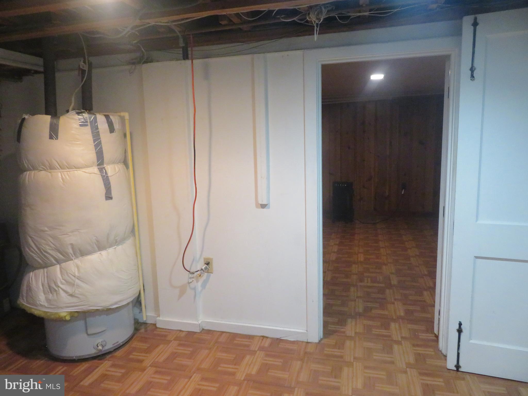4655 Harcourt Road Baltimore, MD 21214 - Photo 32 of 37 Gallery Image 32